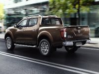 Nissan Navara (2015) - picture 8 of 48