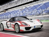 Porsche 918 Spyder Weissach Package (2015)