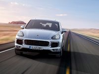 Porsche Cayenne Range (2015) - picture 7 of 10
