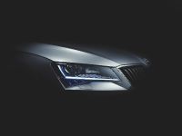 Skoda Superb Teaser (2015) - picture 1 of 4
