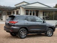 Toyota Fortuner (2015)