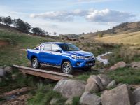 Toyota HiLux (2015)