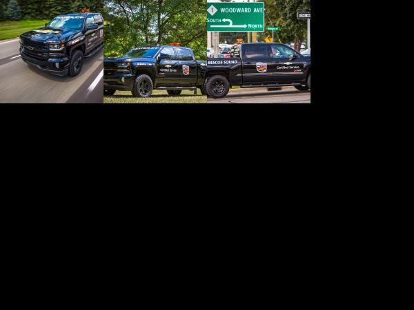 Chevrolet Silverado Resque Squad (2016) - picture 1 of 3