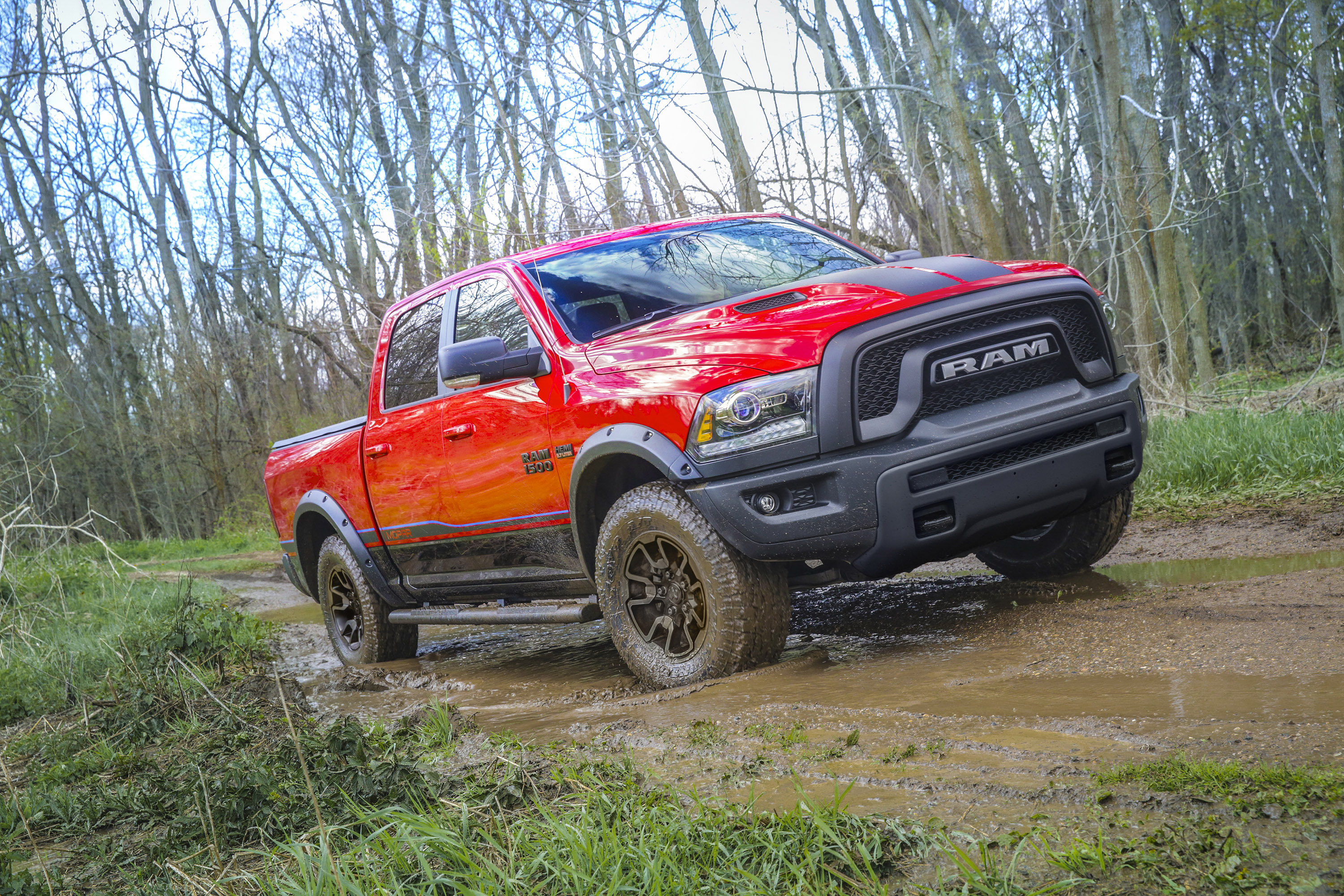 Others Mopar'16 Ram Rebel