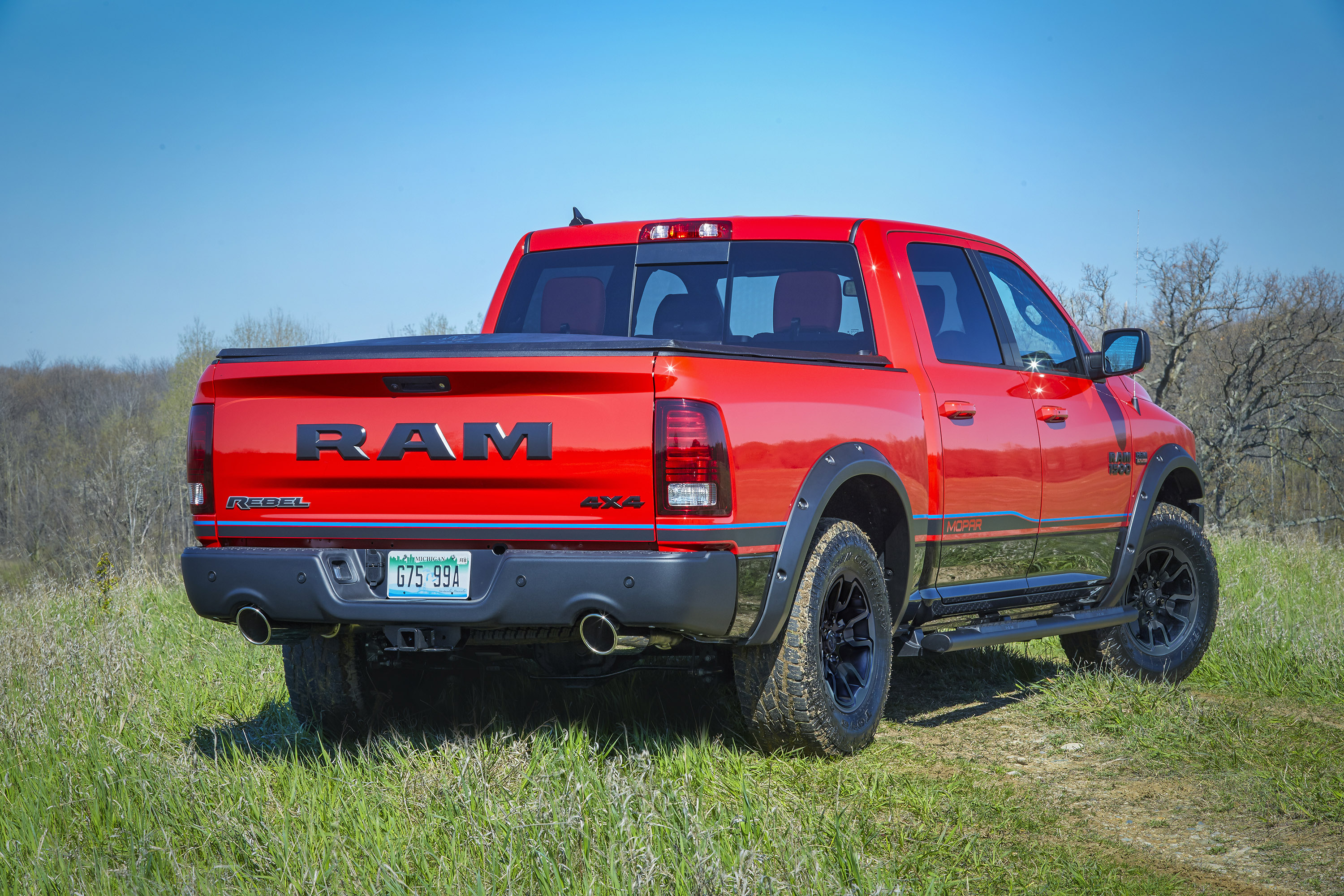 Others Mopar'16 Ram Rebel