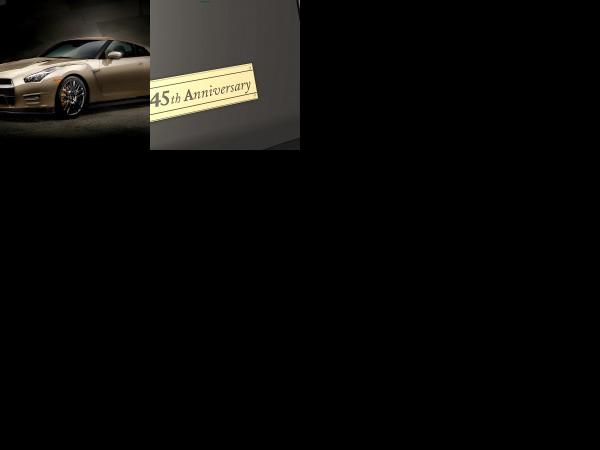 Nissan GT-R 45th Anniversary Gold Edition (2016) - picture 1 of 2