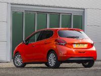 Peugeot 208 BlueHDi (2016)