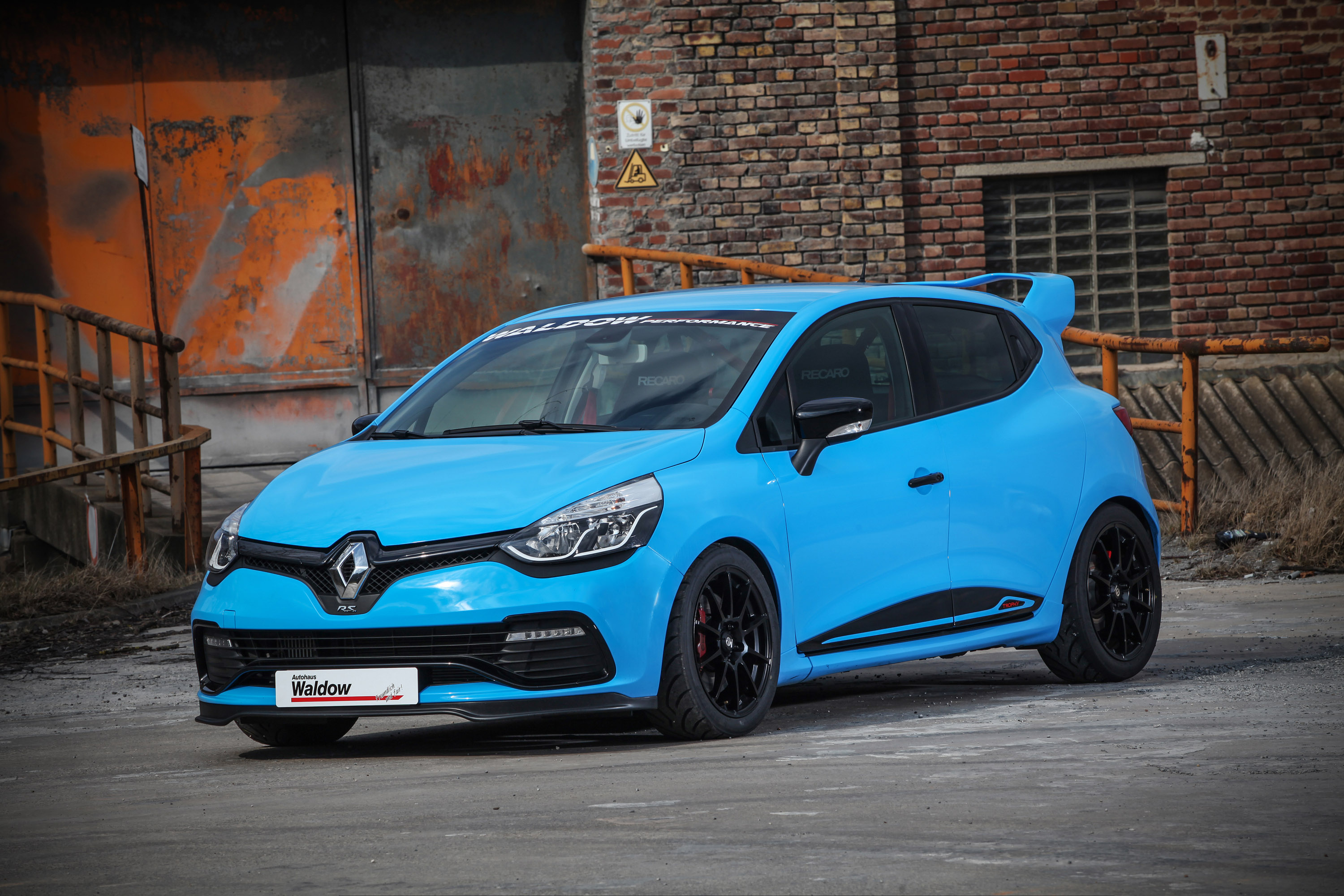 Others PM Waldow Renault Clio