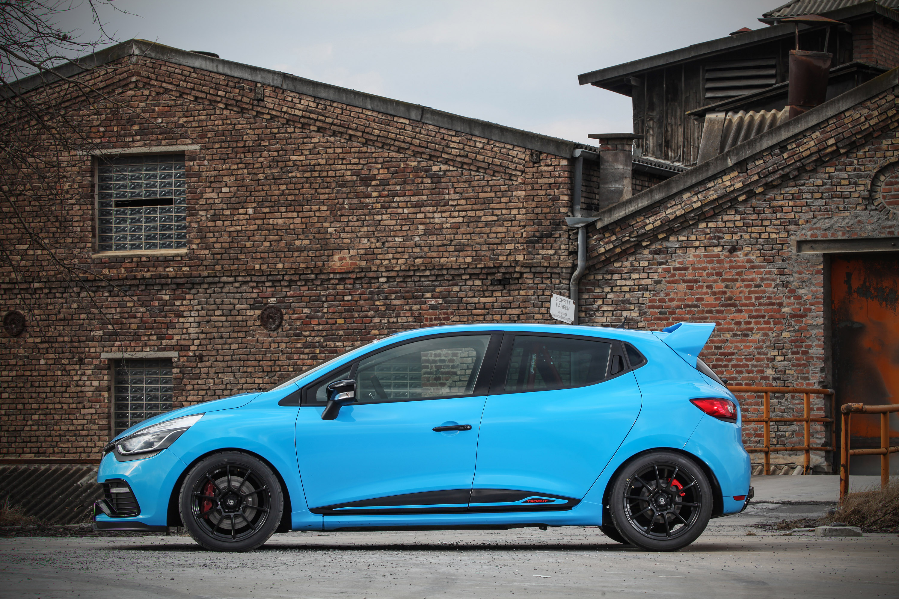 Others PM Waldow Renault Clio