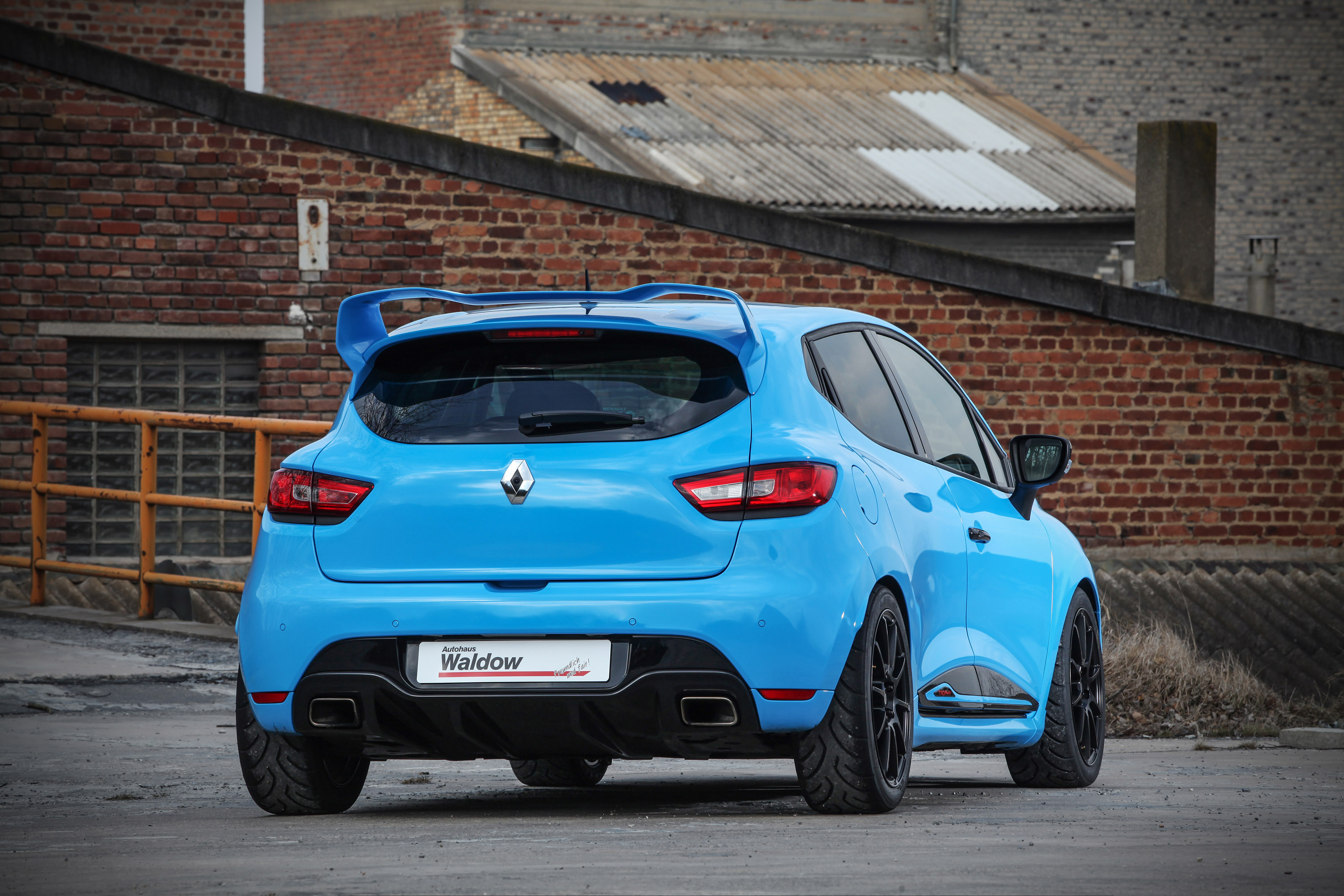 Others PM Waldow Renault Clio