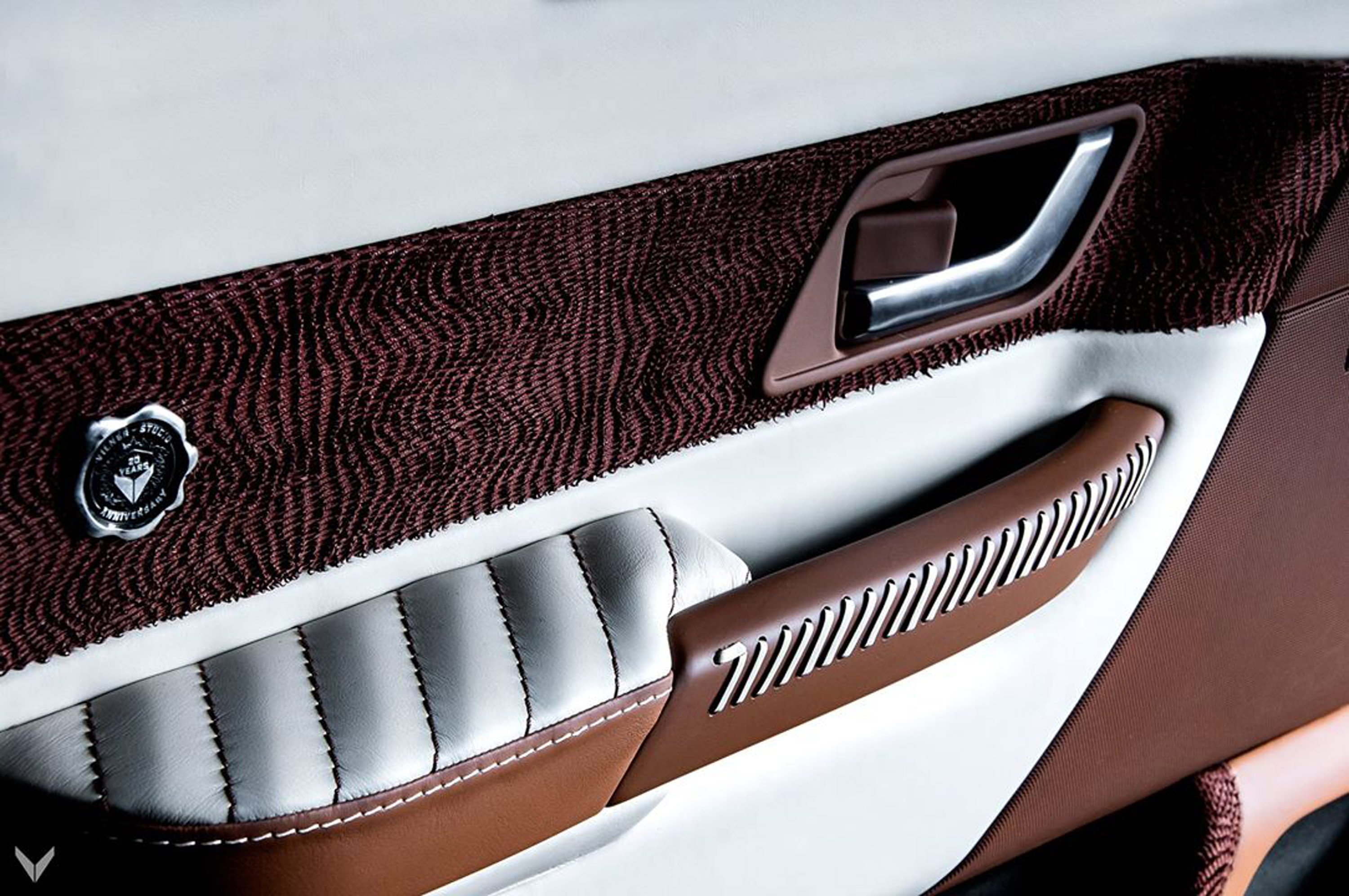 Vilner 20th Anniversary Land Rover Range Rover