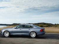 Volvo S90 (2017)