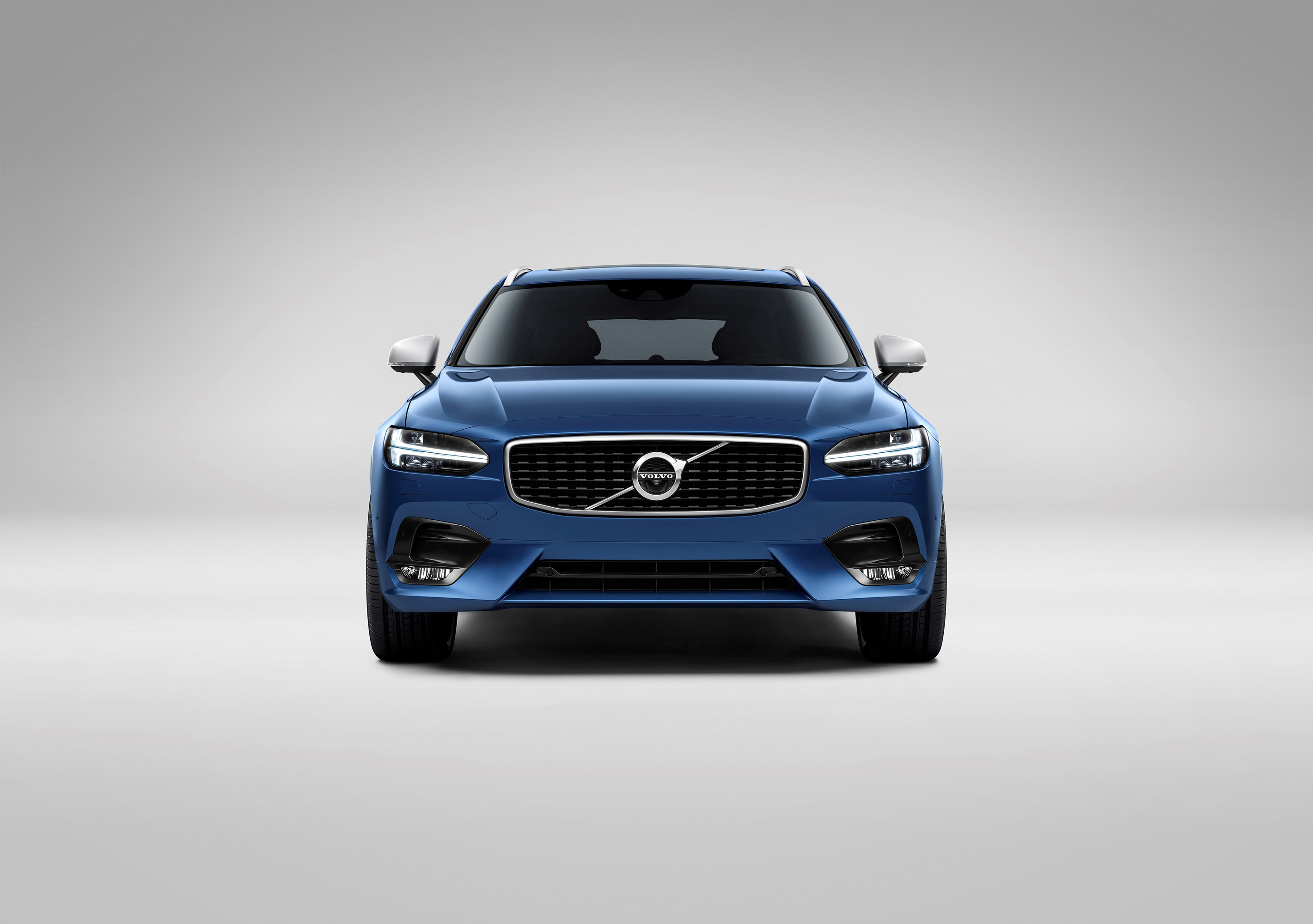 Volvo V90 R-Design