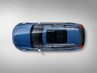 Volvo V90 R-Design (2016) - picture 2 of 6