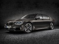 BMW M760Li xDrive (2017) - picture 3 of 23