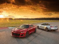 Chevrolet Camaro ZL1 Convertible (2017) - picture 1 of 4