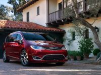 Chrysler Pacifica (2017)