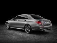 Mercedes-Benz E-Class (2017) - picture 5 of 9