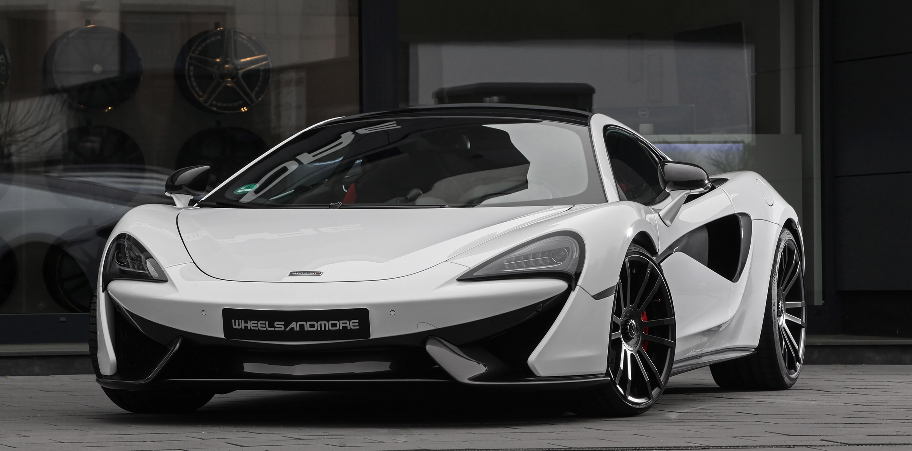 Wheelsandmore Wheelasandmore McLaren 570 GT HORNESSE