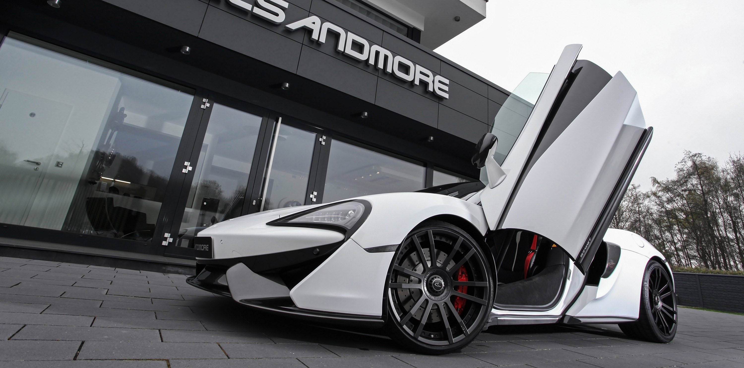 Wheelsandmore Wheelasandmore McLaren 570 GT HORNESSE