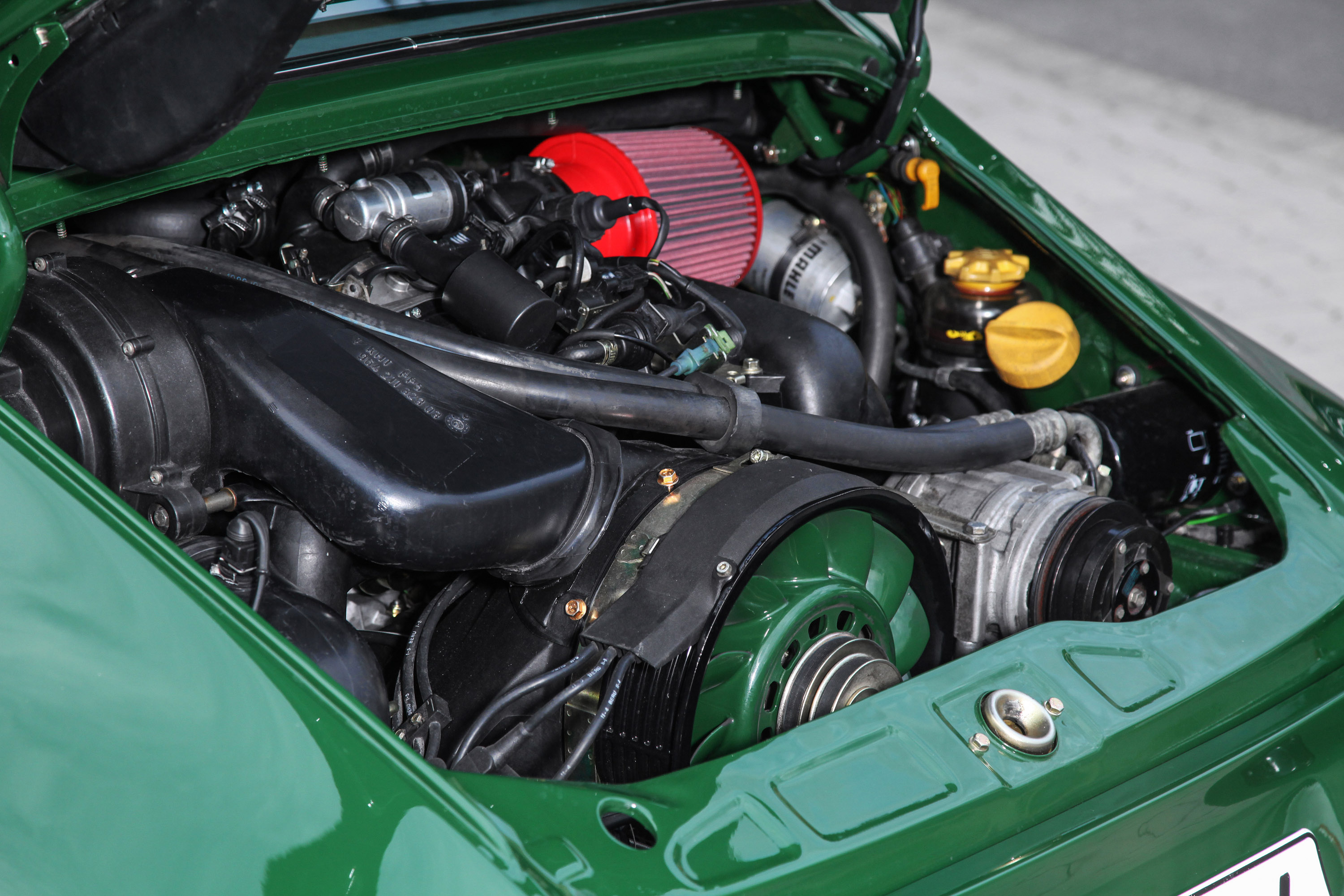 Porsche dp motorsport Porsche 964 Carrera Irish Green