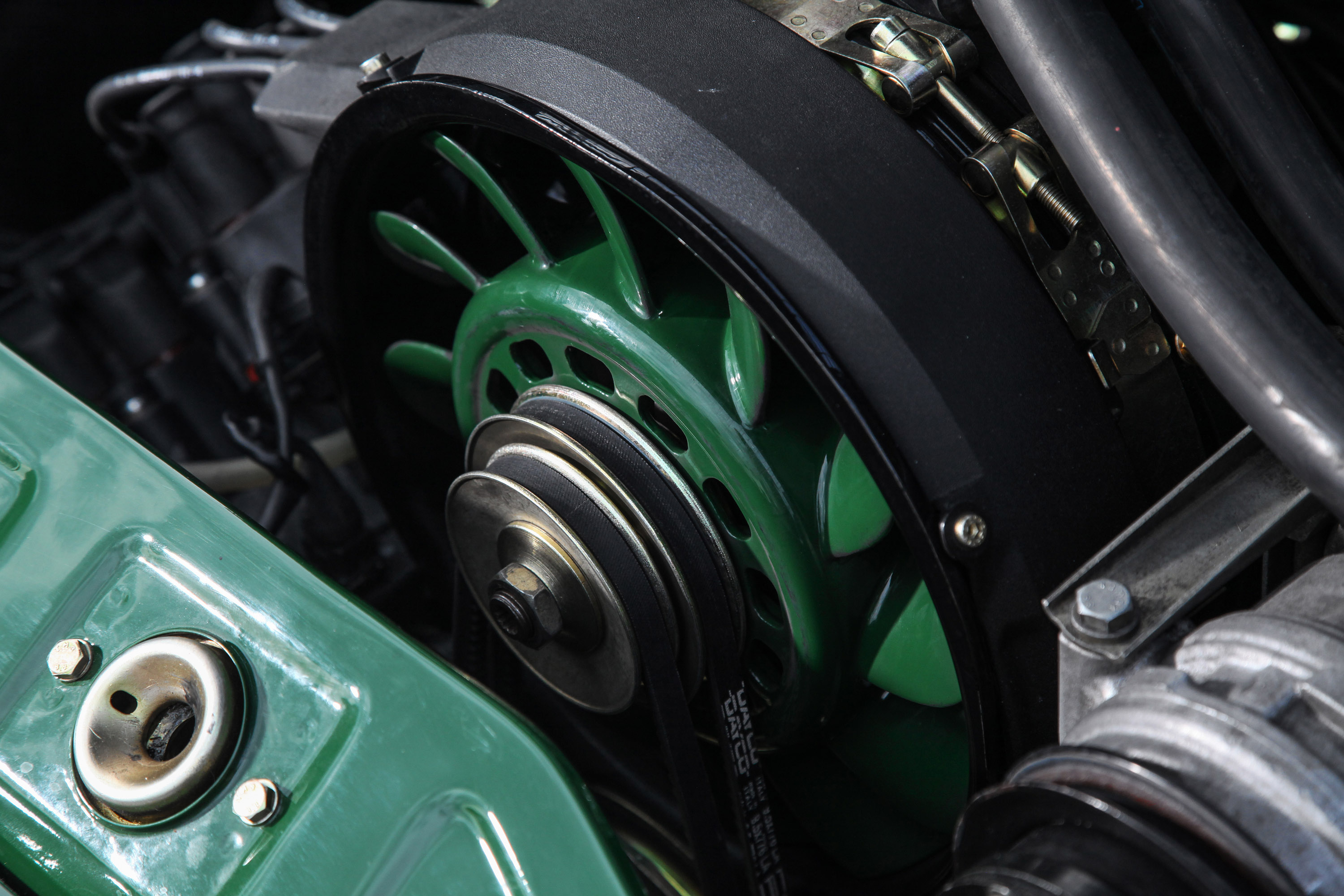 Porsche dp motorsport Porsche 964 Carrera Irish Green