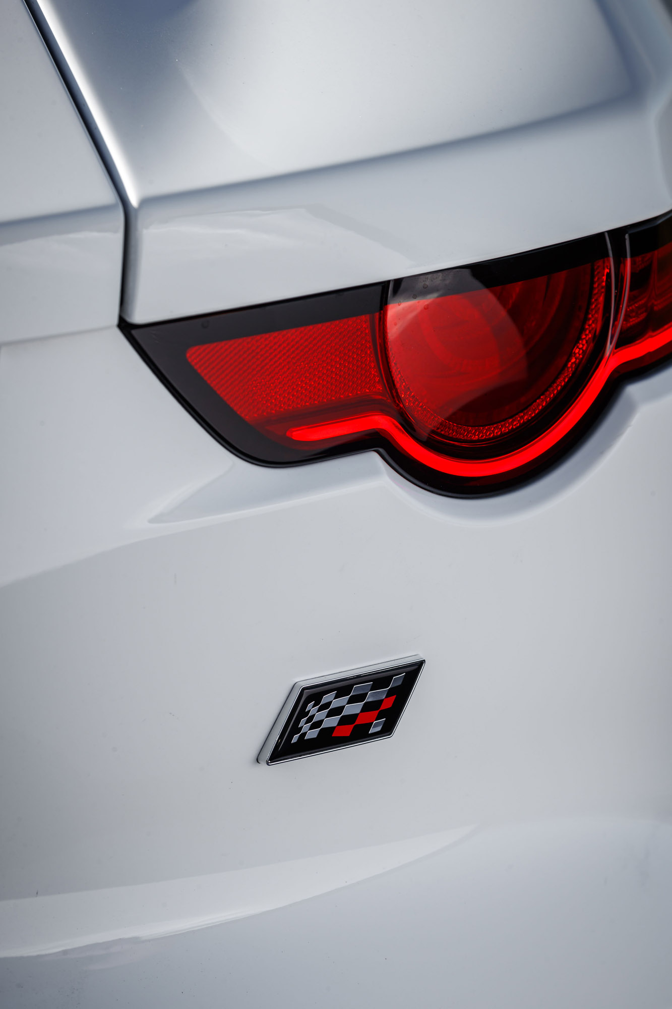 Jaguar F-TYPE Chequered Flag Edition