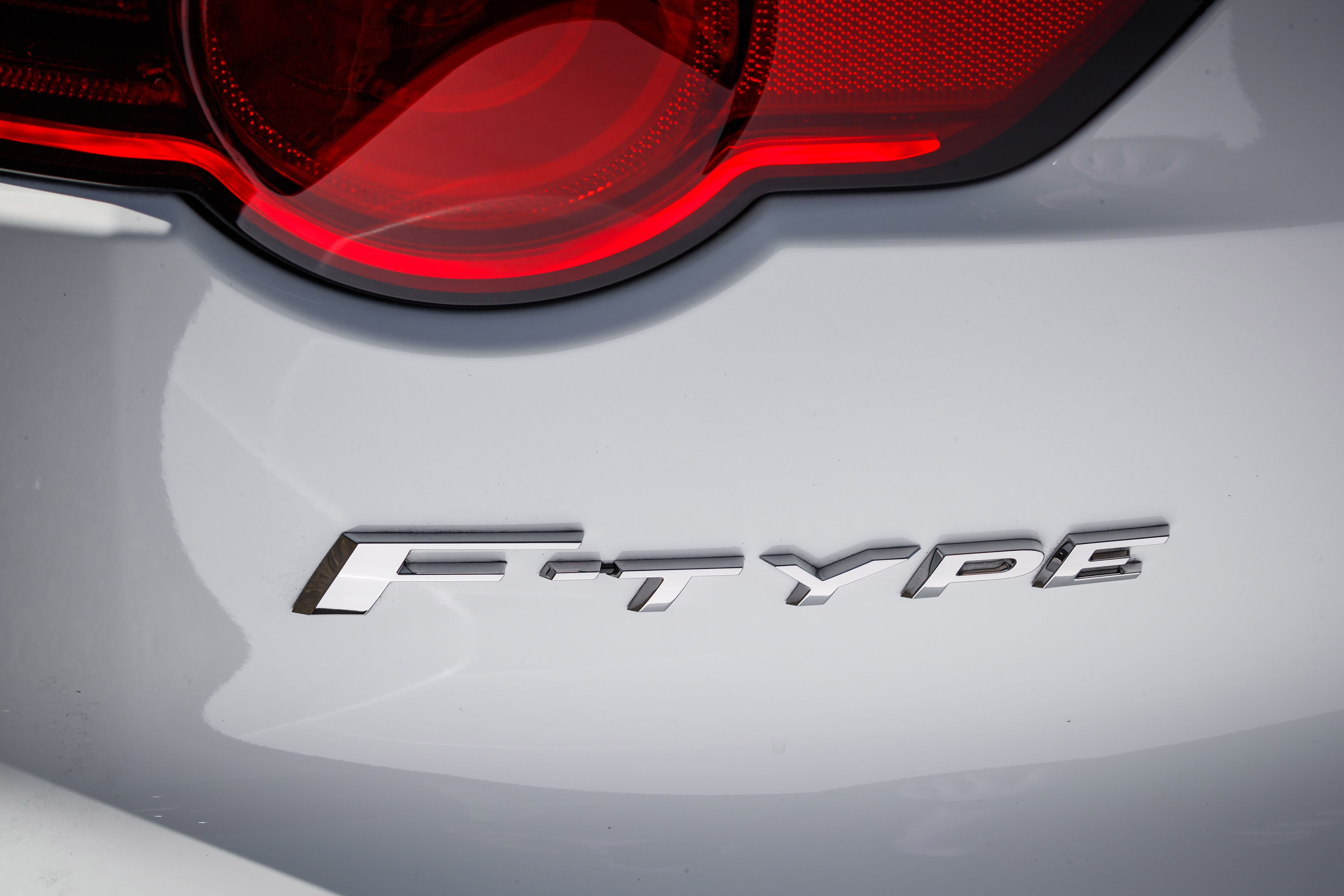 Jaguar F-TYPE Chequered Flag Edition