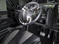 Kahn Design Land Rover Defender Flying Huntsman 105 (2018)