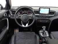 Kia Ceed 1.0 T-GDI 6 MT (2018) - picture 8 of 18