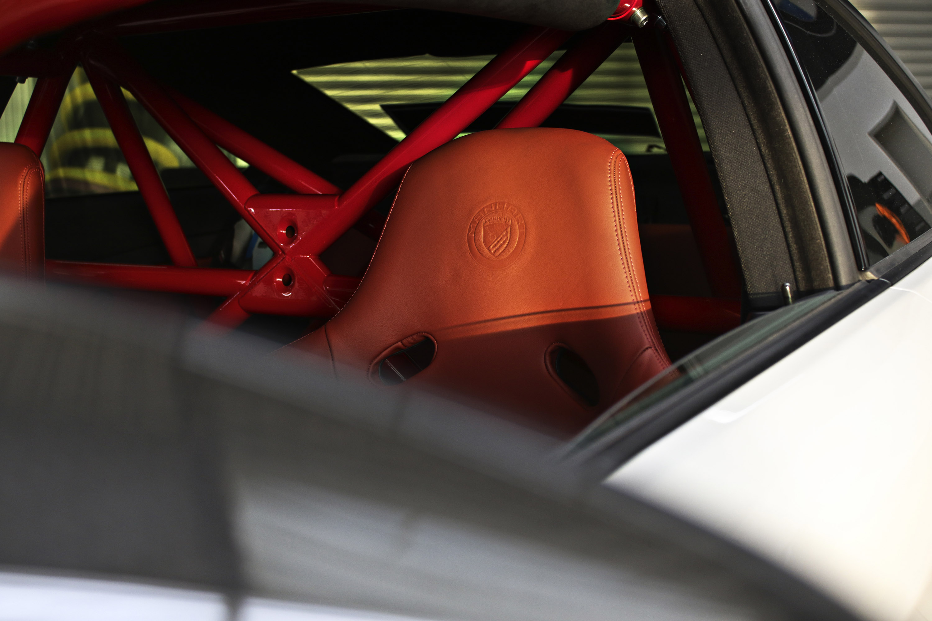 Manhart Racing MANHART BMW MH4 550