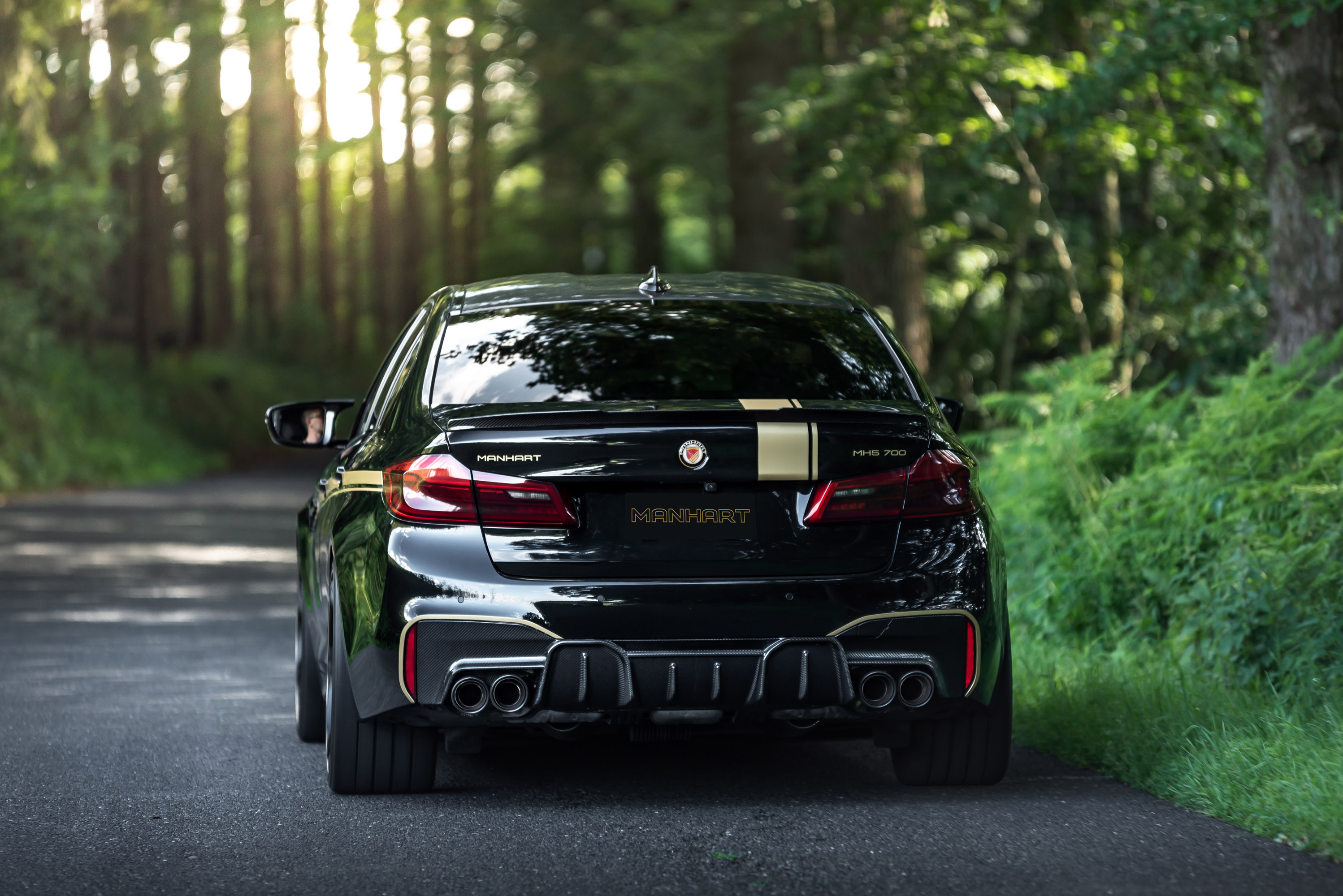 Manhart Racing MANHART Performance BMW MH5 700