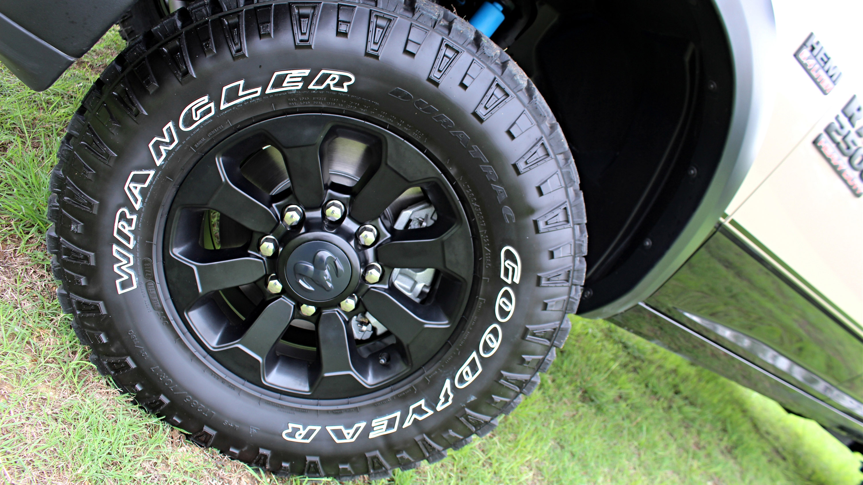 Chrysler Ram Truck Power Wagon Mojave Sand Edition