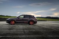 BLACK BOX-RICHTER Porsche Cayenne Nebulus (2020)