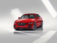 Jaguar XE Sport Sedan (2020)