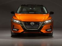 Nissan Sentra (2020) - picture 1 of 10