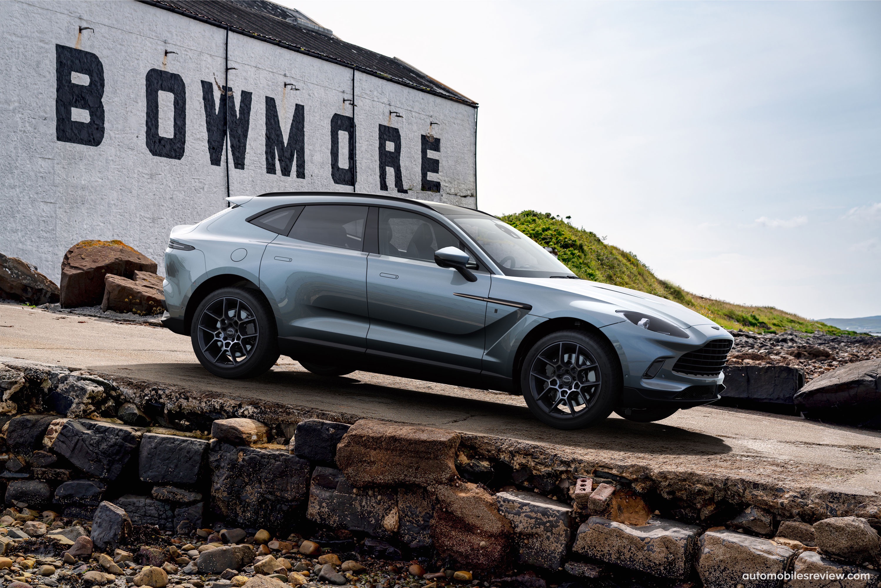 Aston Martin DBX