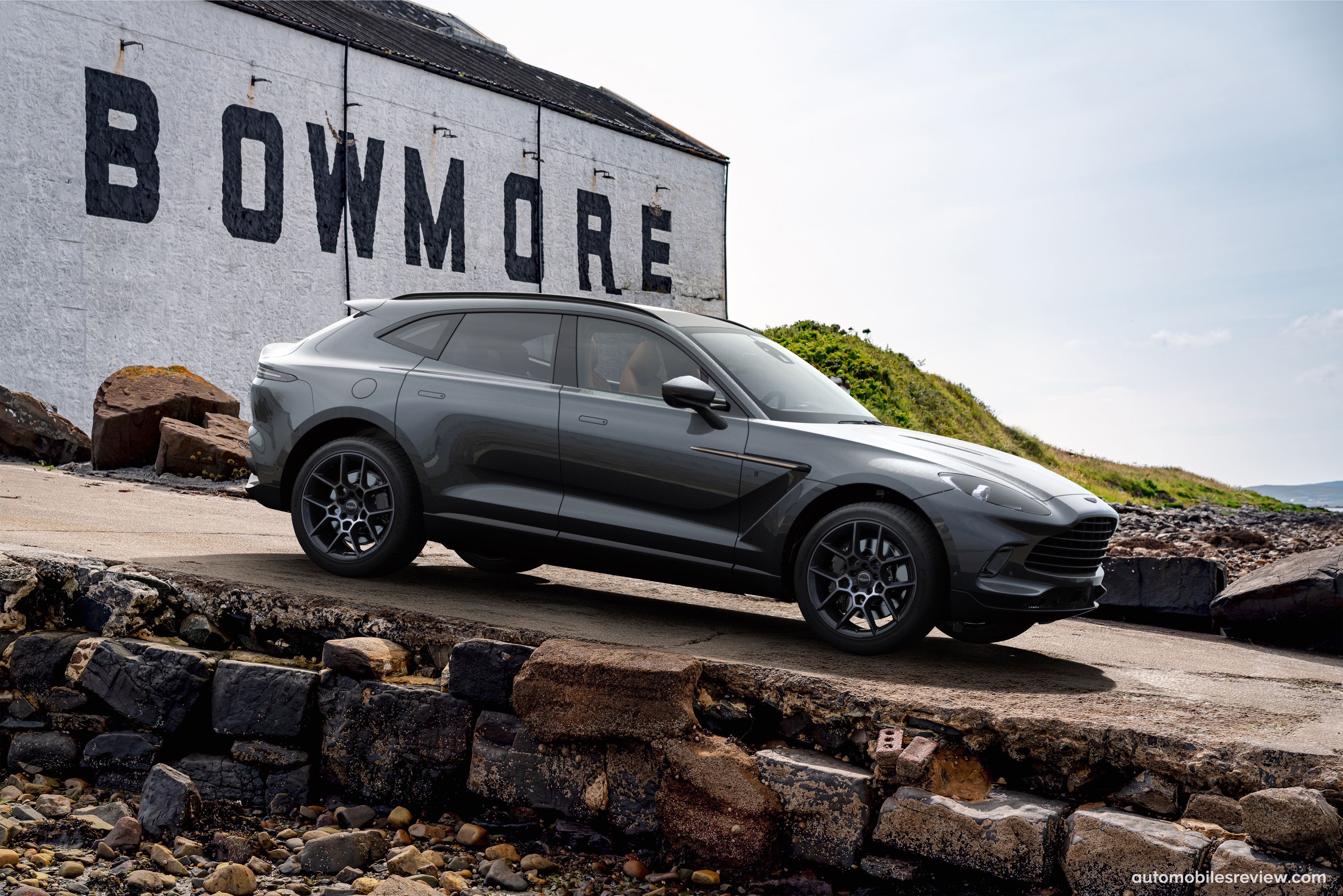 Aston Martin DBX