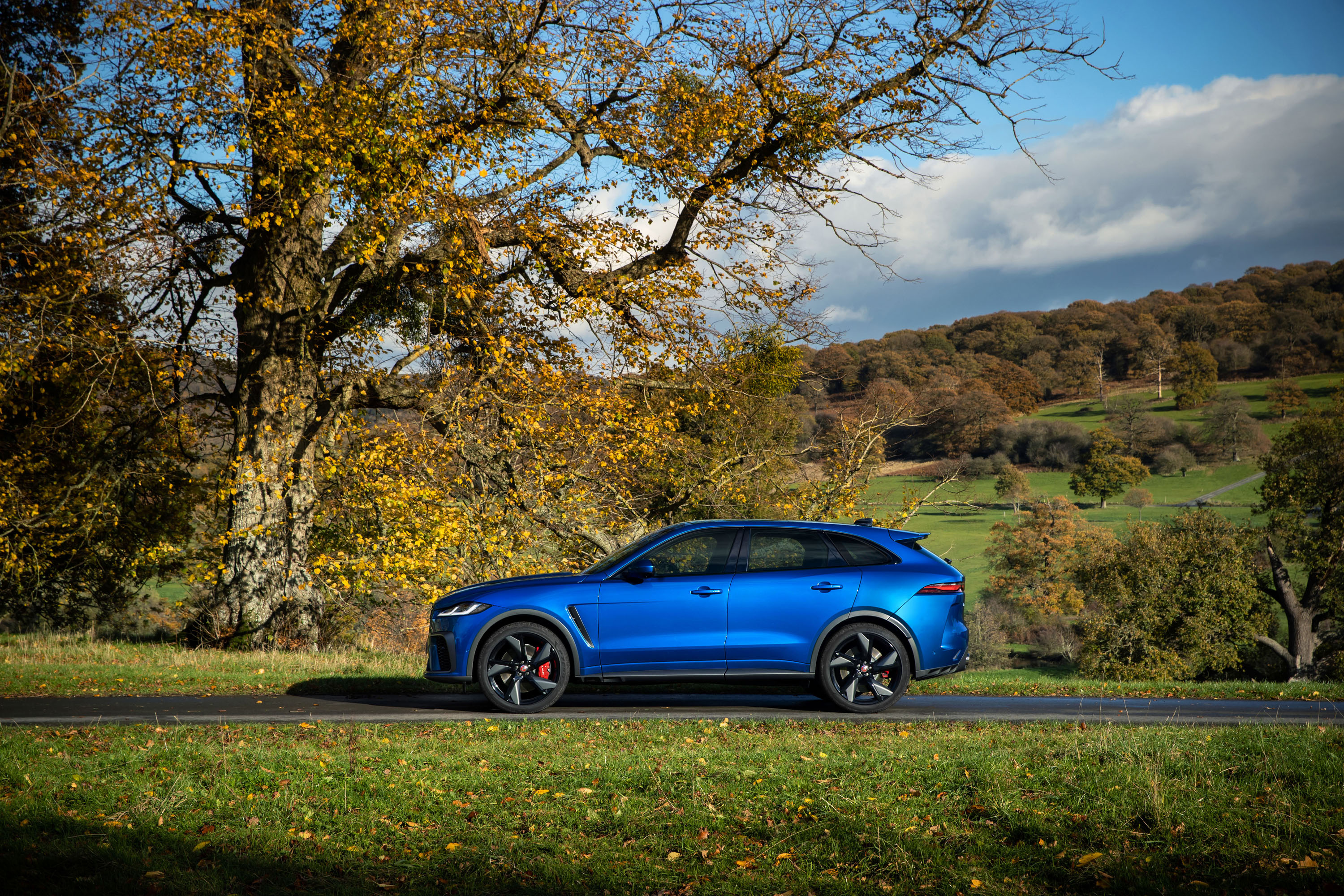 Jaguar F-PACE SVR SUV