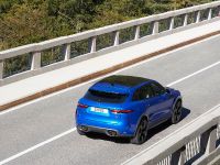 Jaguar F-PACE SVR SUV (2021)
