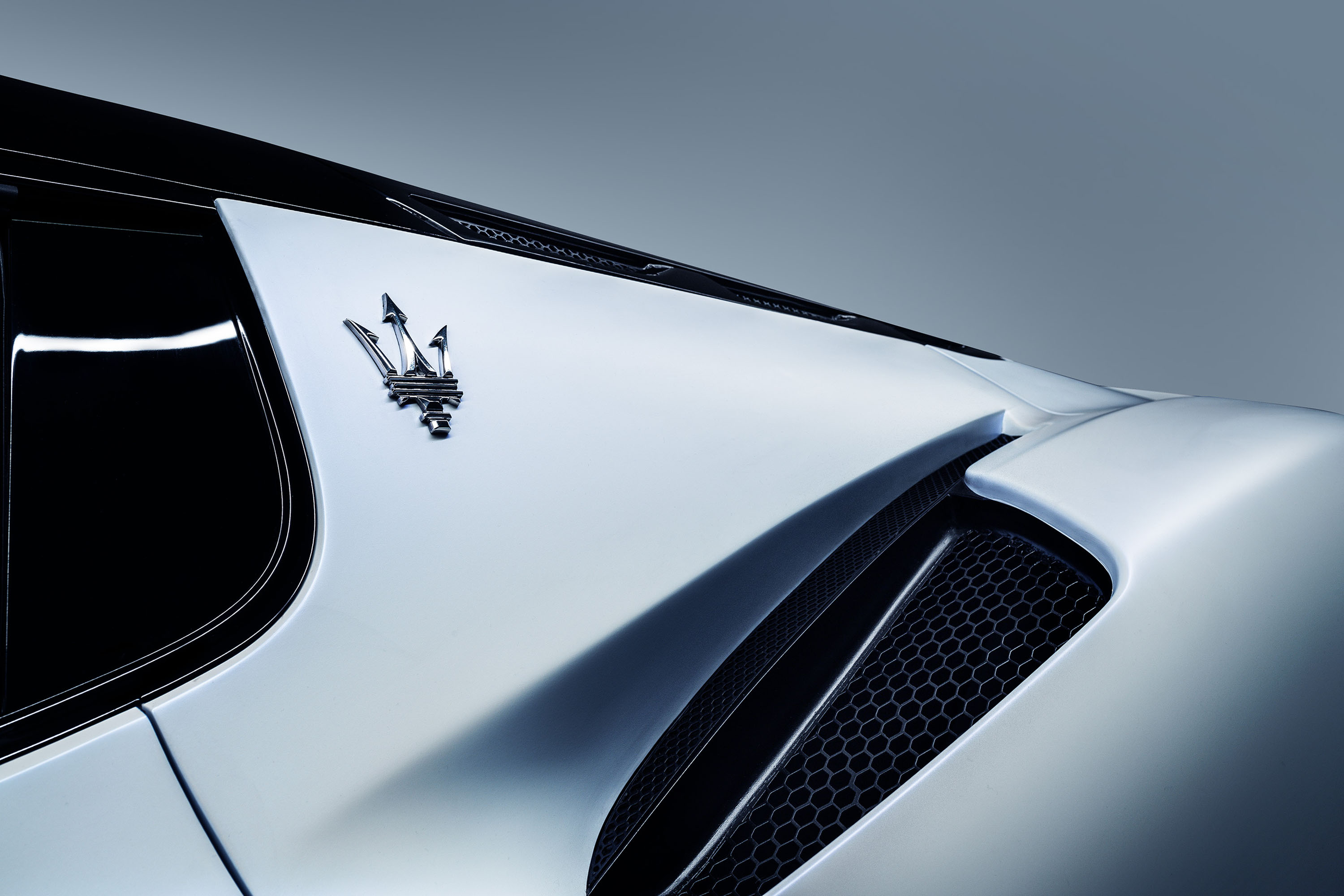 Maserati MC20
