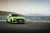 Audi RS 3 sedan (2022) - picture 1 of 5