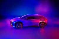 Lexus RZ 450e (2022)