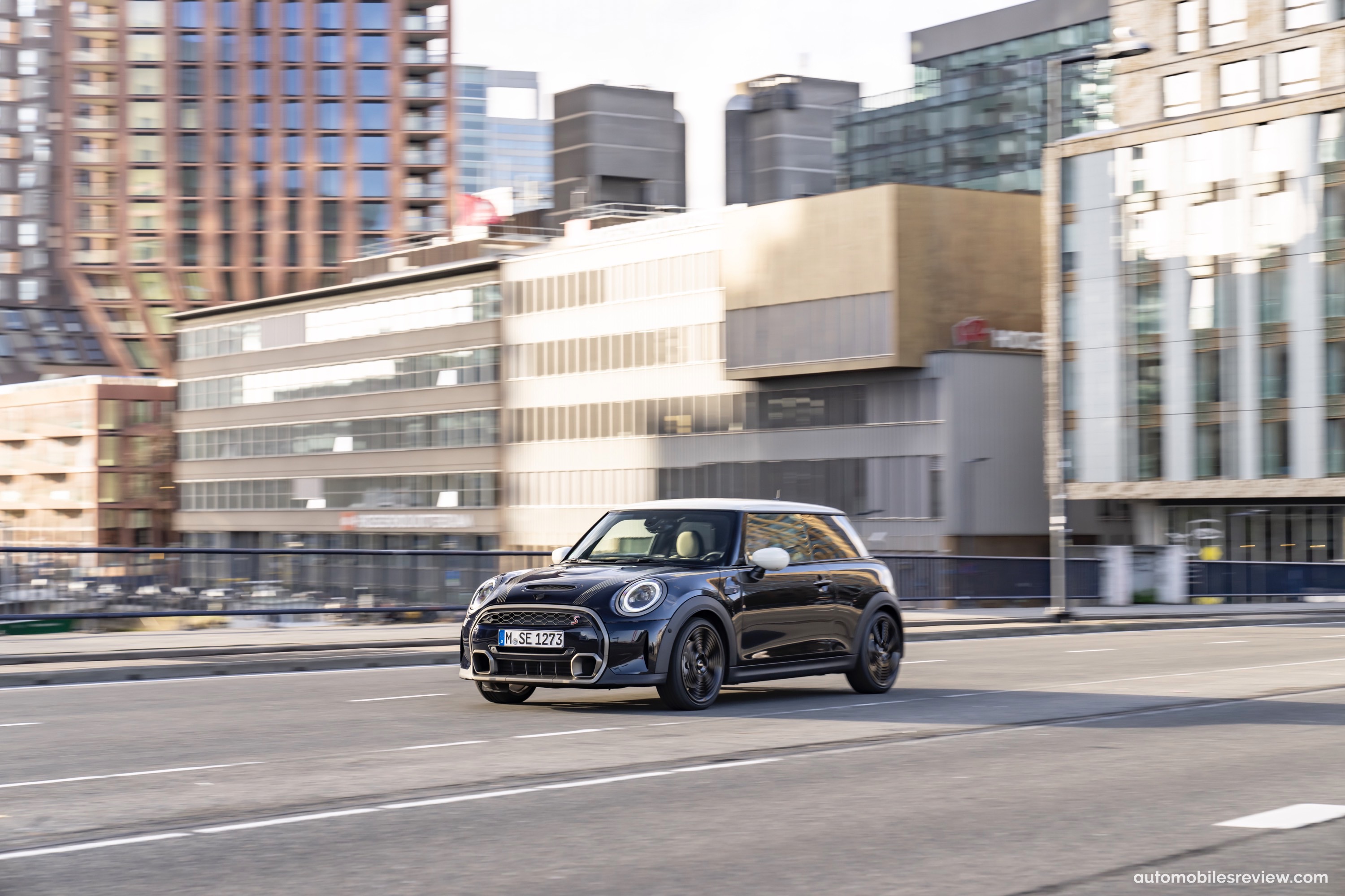 MINI Cooper S 3-door Resolute Edition