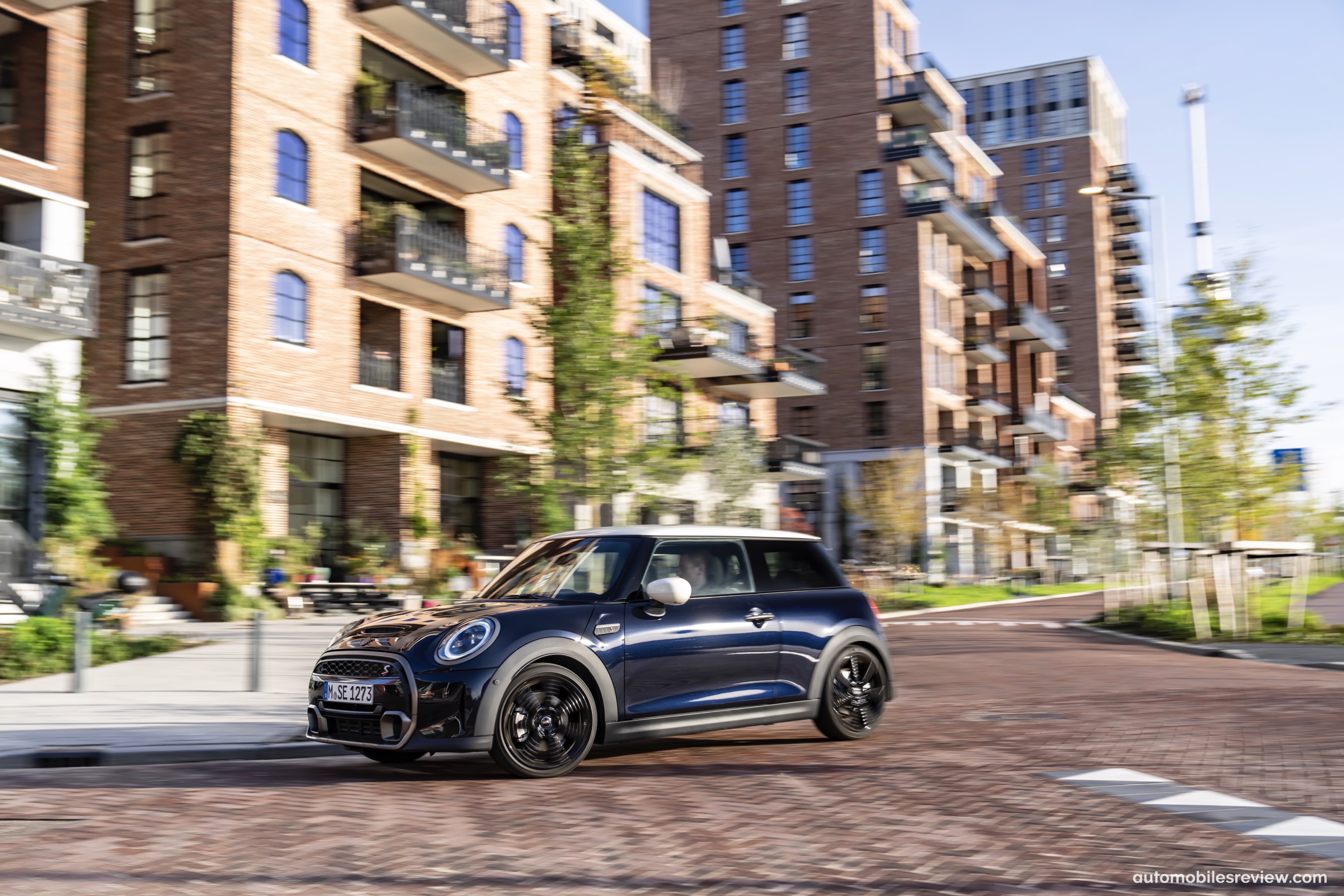 MINI Cooper S 3-door Resolute Edition