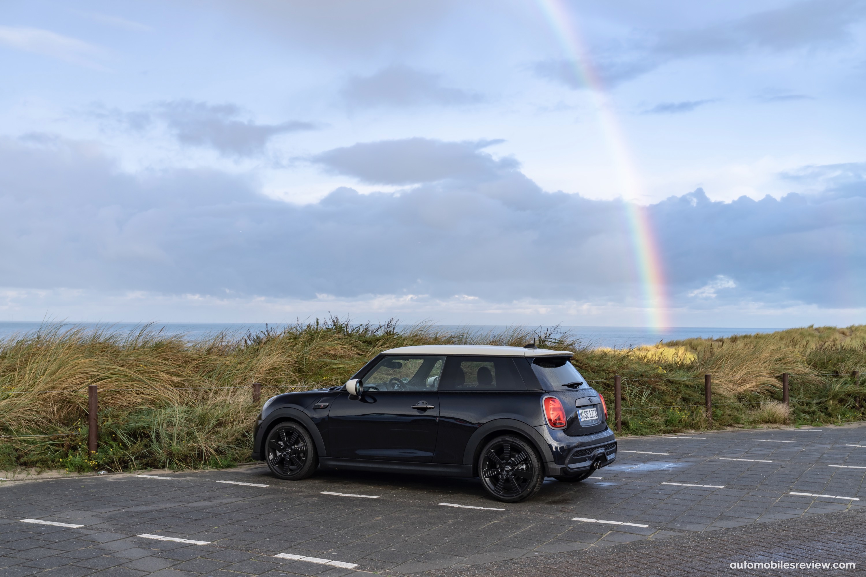 MINI Cooper S 3-door Resolute Edition