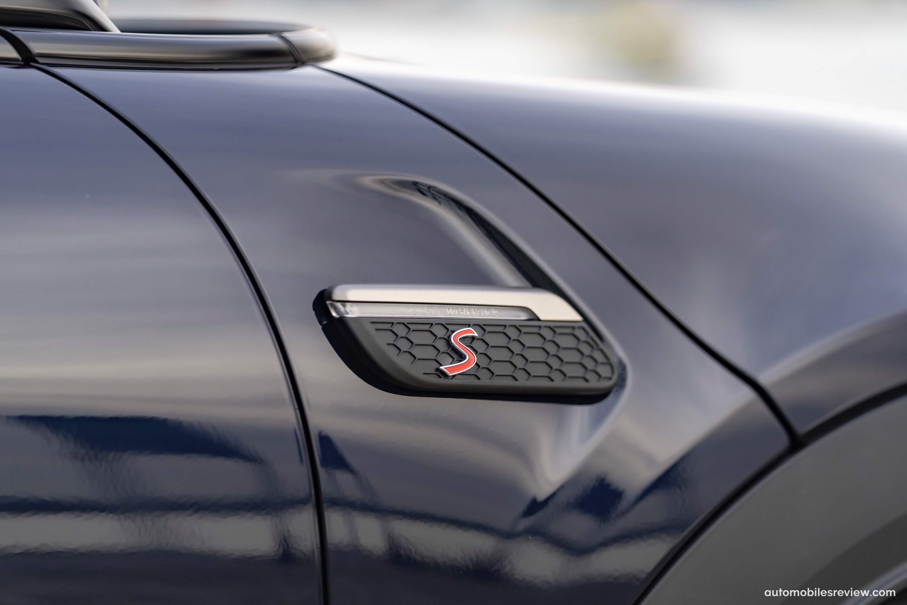 MINI Cooper S 3-door Resolute Edition