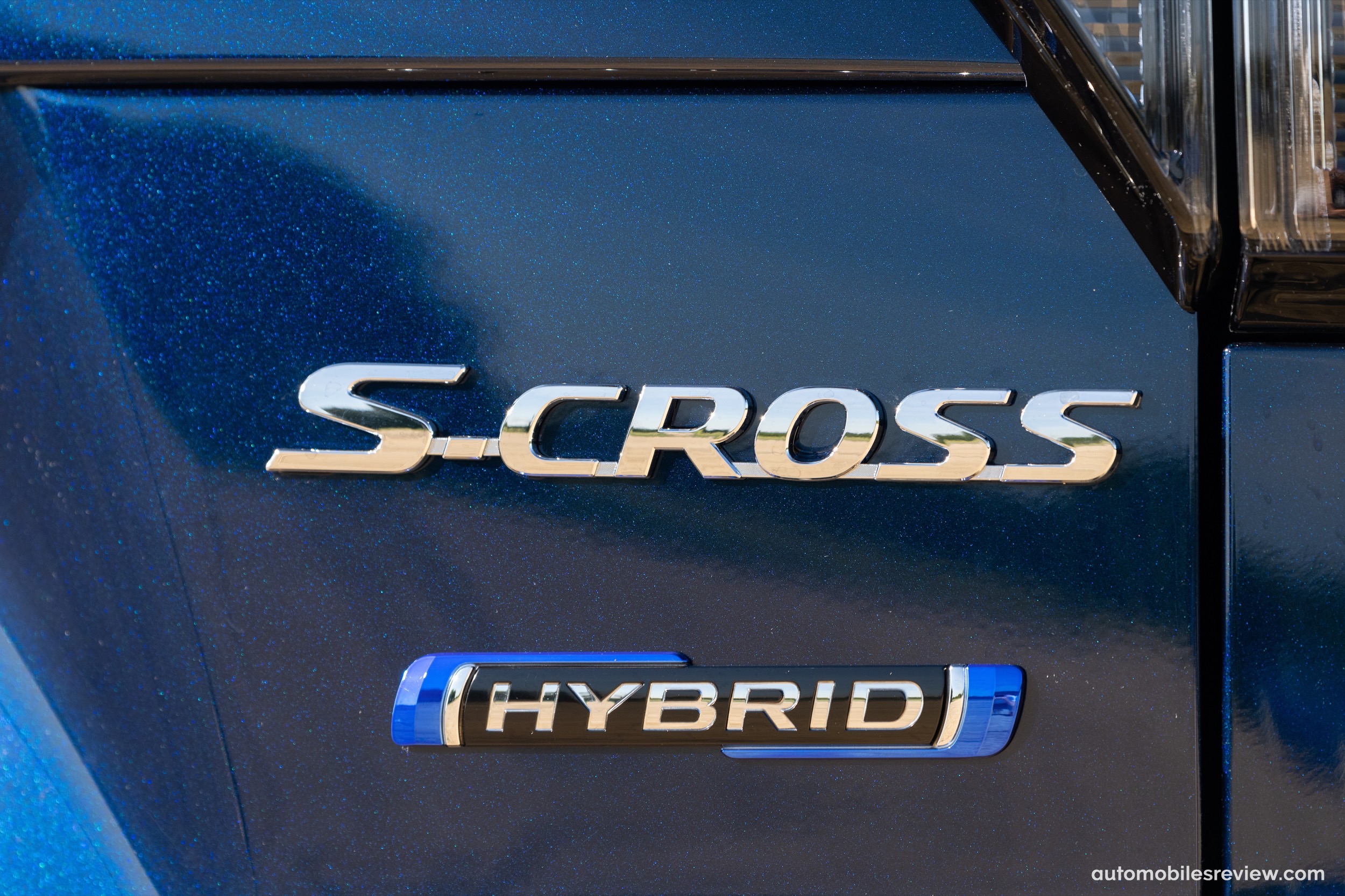 Suzuki S-Cross Full Hybrid