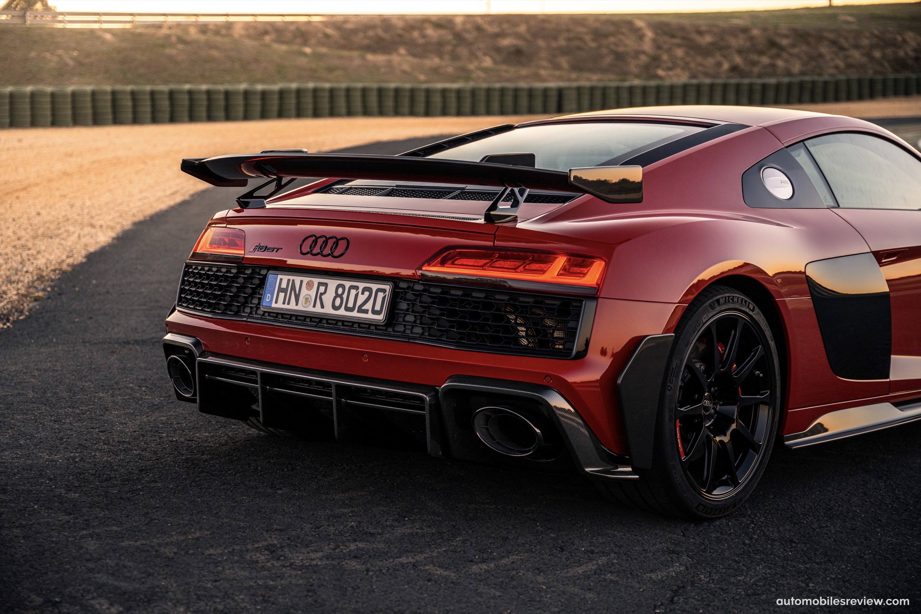 Audi R8 GT RWD