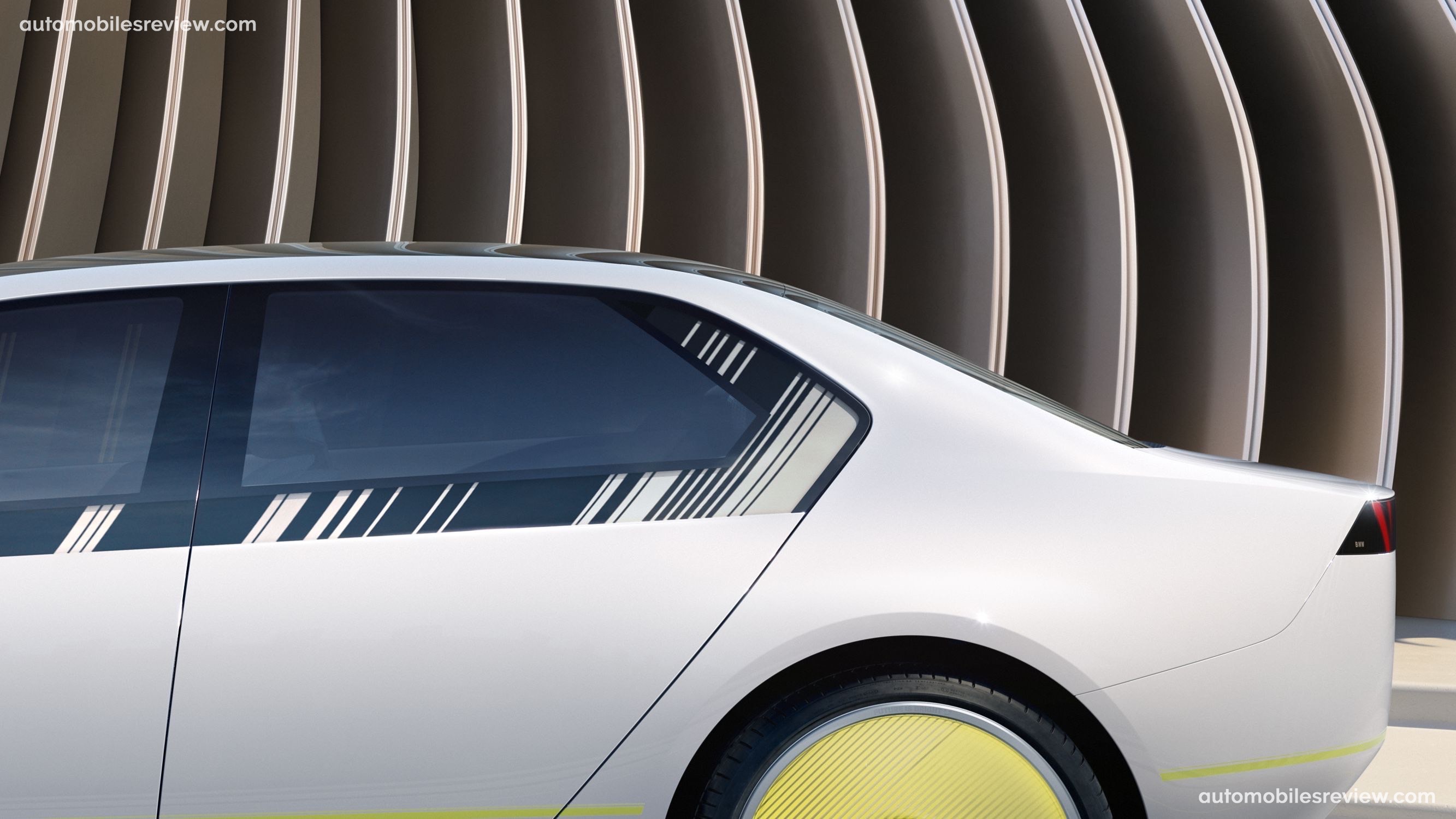BMW i Vision Dee Concept